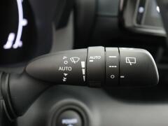 Toyota-Yaris-21