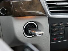 Mercedes-Benz-E-Klasse-18